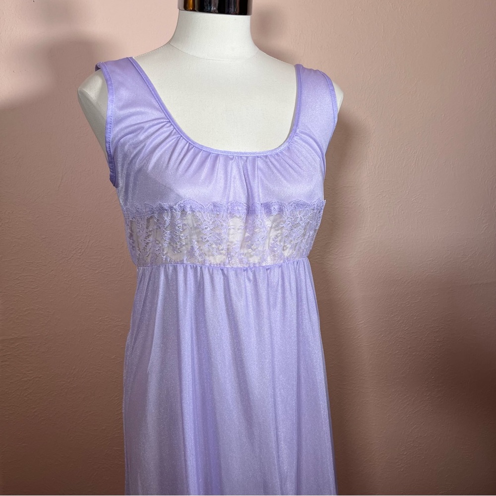 Vintage Retro Pastel Purple Satin Peek A Boo Lace Long Slip dress Night Gown - Picture 13 of 15